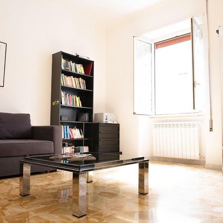 Michelangelo Apartment ชิวิตาเวกเกีย ภายนอก รูปภาพ